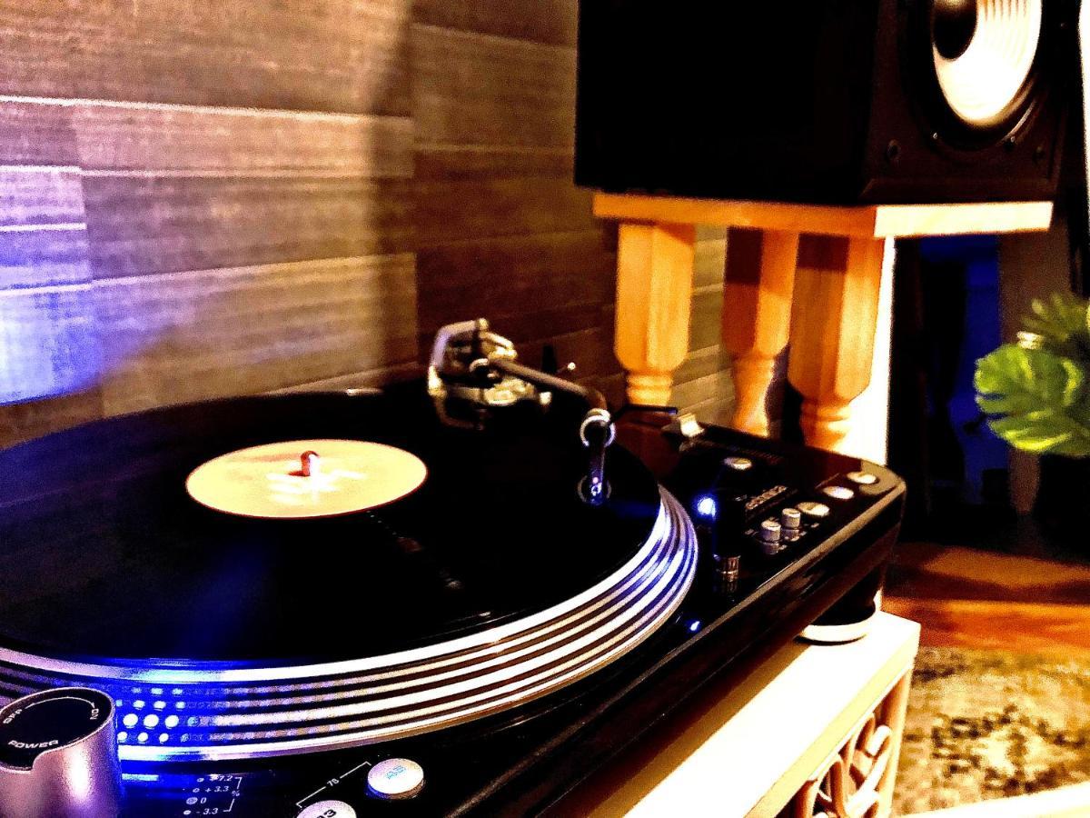 Vinyl'S Place Braşov Exterior foto